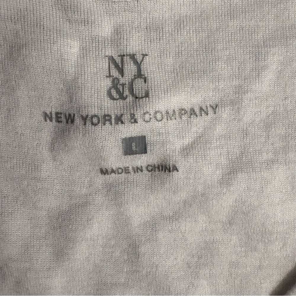 New York & Company White Ribbed Sequin Tank Top - Picture 3 of 5